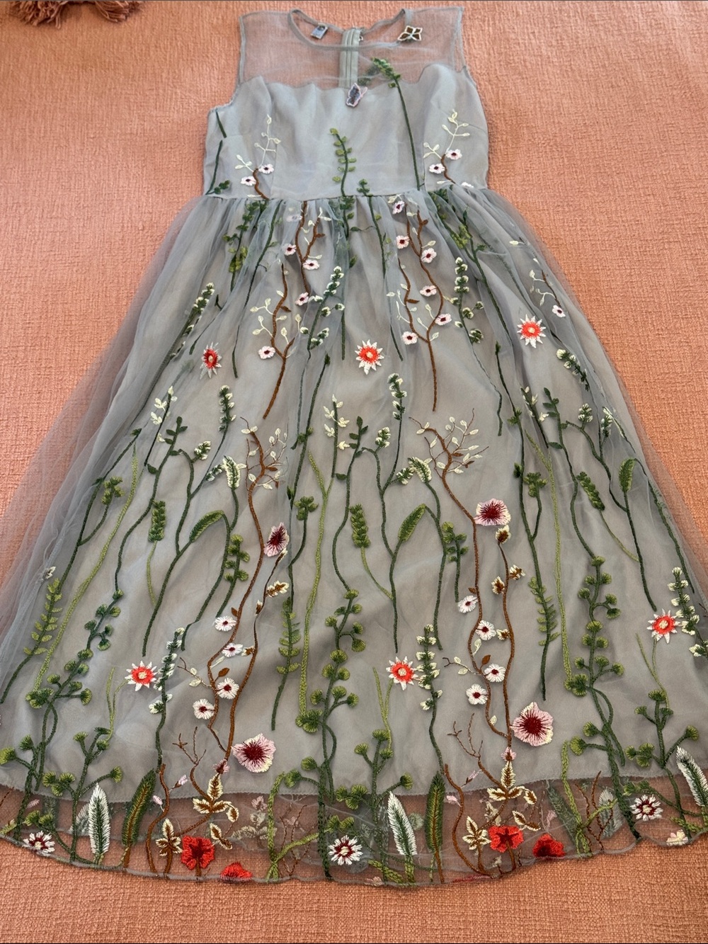 Wm’s Embroidered Midi sleeveless lined Dress with mesh Floral Tulle Overlay